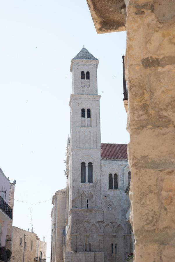 Piazza Duomo - Medieval Puglia'S House Джовинаццо Экстерьер фото