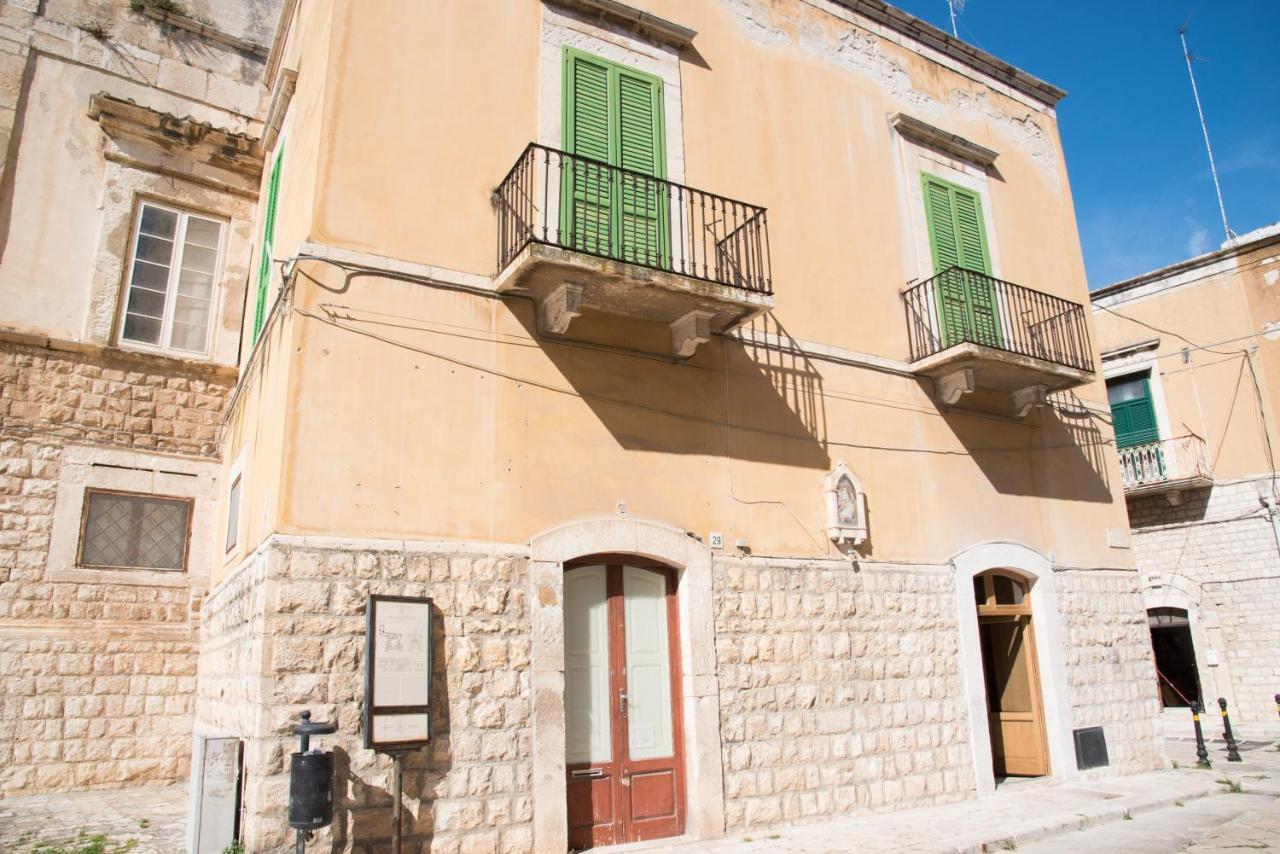 Piazza Duomo - Medieval Puglia'S House Джовинаццо Экстерьер фото